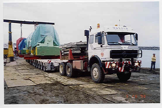 wpe7.jpg (27805 bytes)