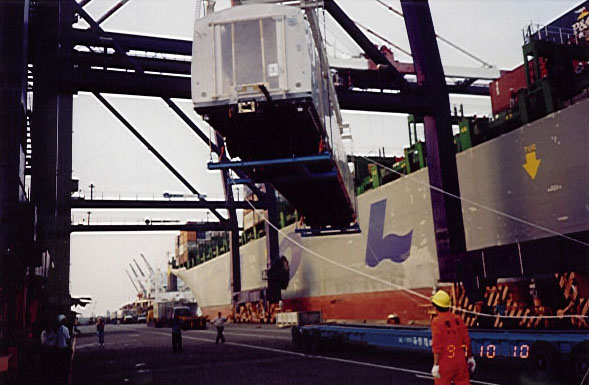 seap2-3.JPG (67966 bytes)